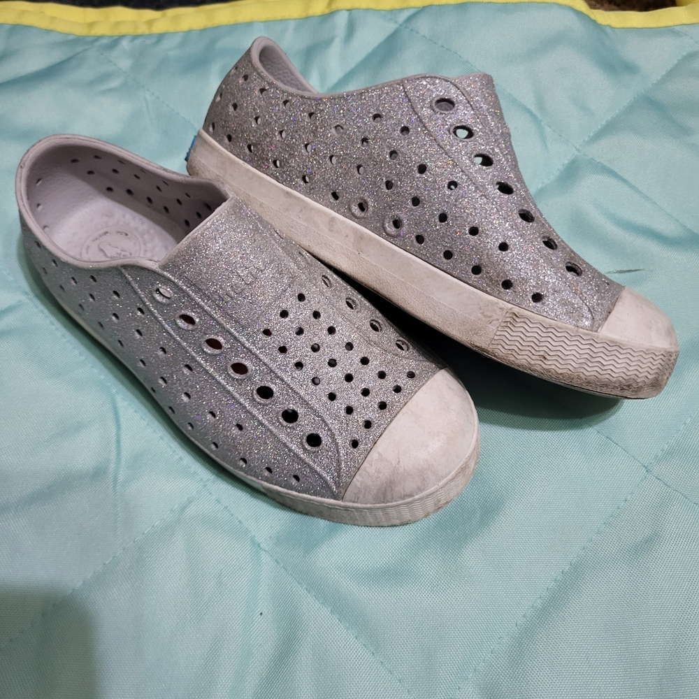Native Kids Silver Slip-On Shoes